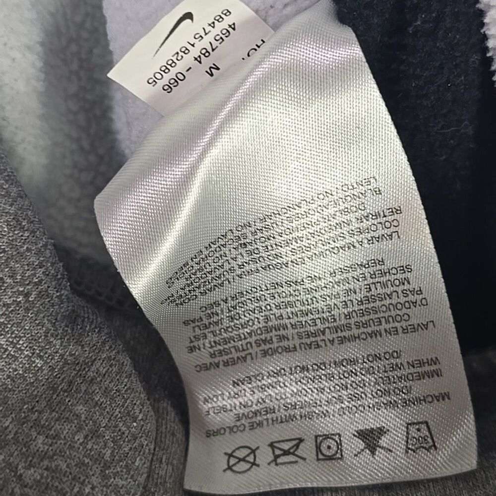 Nike Therma-Fit Hoodie Men’s Medium Gray Pullover Sweatshirt Kangaroo Pocket - Picture 11 of 11